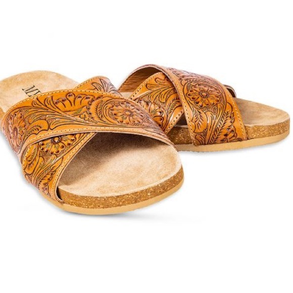 New Release Amazing Myra Bag Handmade Tooled Genuine Leather Spring Sandals - Picture 2 of 11